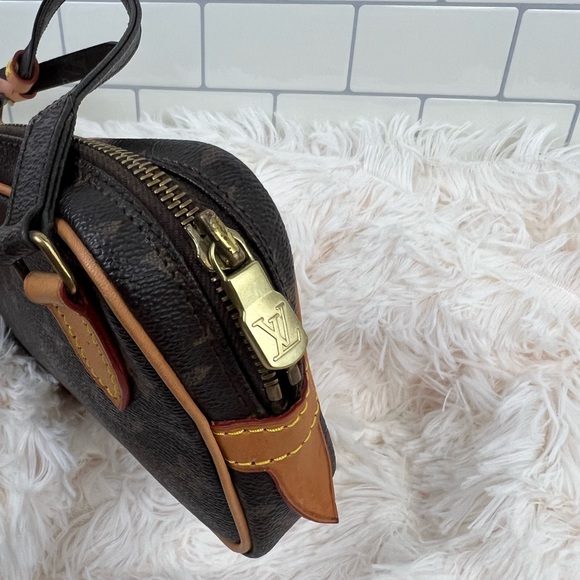 Louis Vuitton Monogram Pochette Marly Bandouliere - Picture 6 of 10